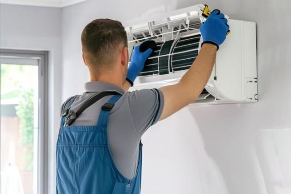 AC maintenance services by Protek Roofing, Heating, Air