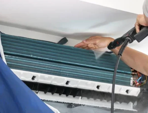 Frequent-AC-Repair-Problems-in-Greater-Heights-Houston-TX-Properties-During-Peak-Heat