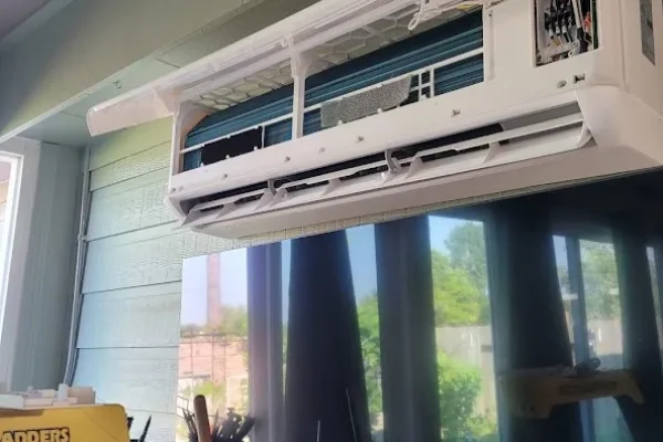 mini-split-ac-installation-indoor-unit