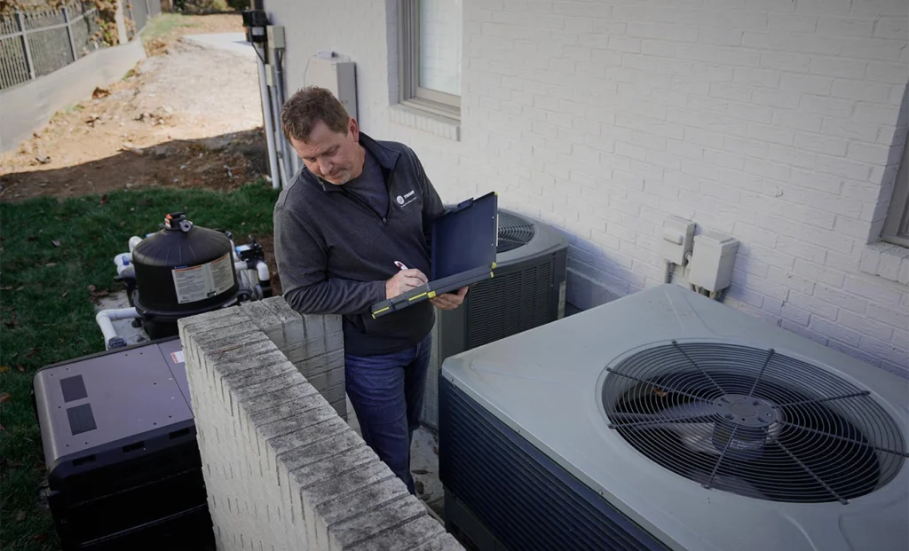 Choosing the Right AC Maintenance Plan in Houston