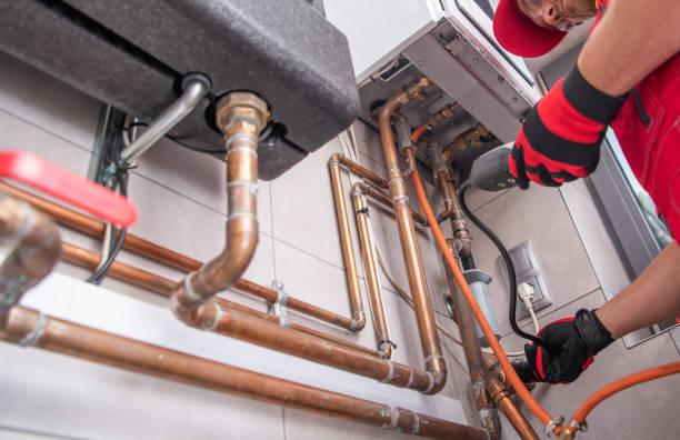 Professional refrigerant leak detection during emergency HVAC repair